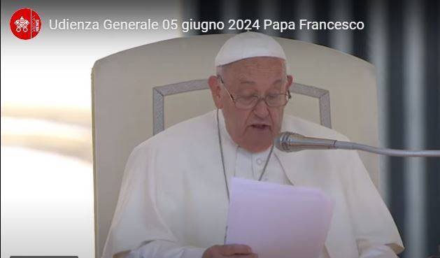 La catechesi all'udienza generale in piazza San Pietro