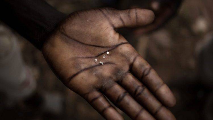 Sierra Leone, tra cercatori d’oro e deforestazione