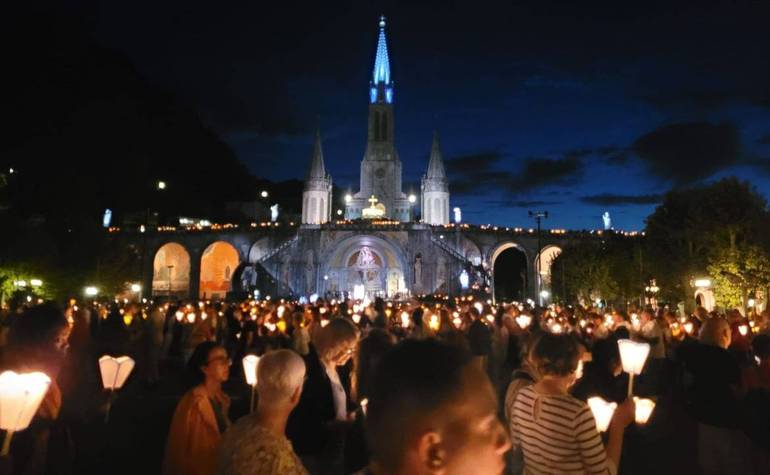 In pellegrinaggio a Lourdes