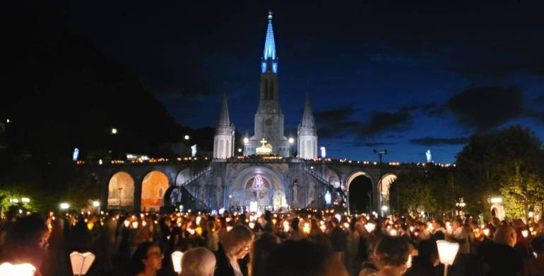 In pellegrinaggio a Lourdes